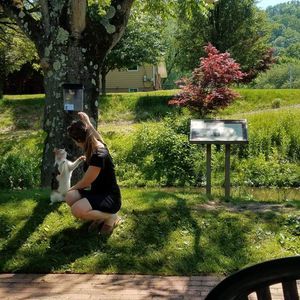 Meet your Posher, Courtney